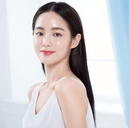 Cách chăm sóc da nhờn mụn đúng chuẩn chuyên gia