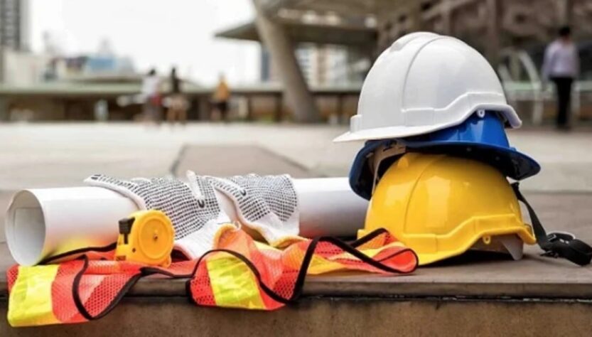 Mũ bảo hộ lao động Nhật Quang là gì ?