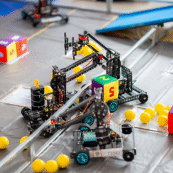 hoc-lap-trinh-robot-cho-tre