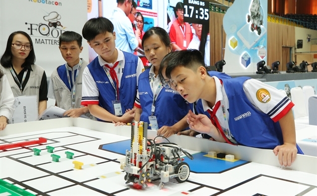 kham-pha-cuoc-thi-robotacon-fll-1